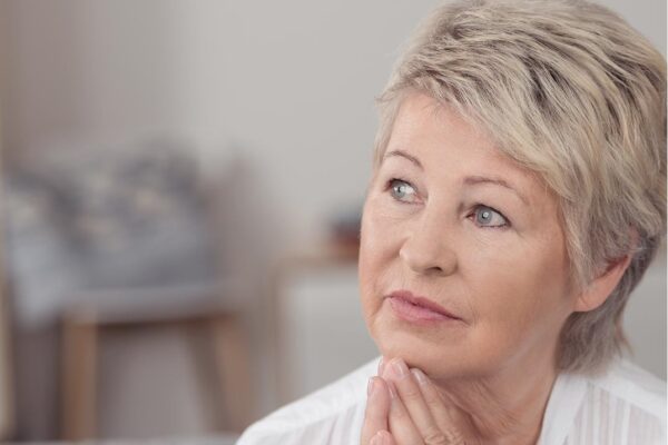 How to find the best cataract surgeon